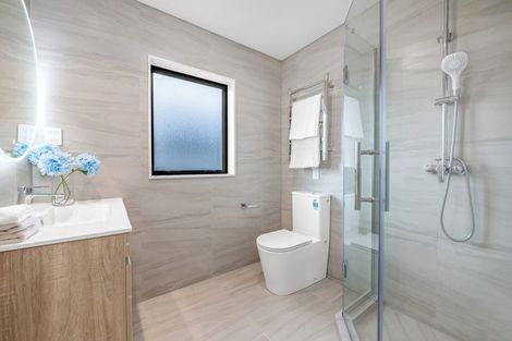 Photo of property in 48 Elevation Street, Flat Bush, Auckland, 2019