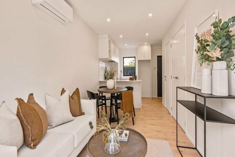 Photo of property in 6/721 Te Atatu Road, Te Atatu Peninsula, Auckland, 0610