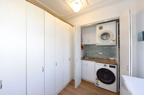 Photo of property in 74 Marine Parade, North New Brighton, Christchurch, 8083