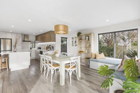 Photo of property in 22 Church Street, Northcote Point, Auckland, 0627