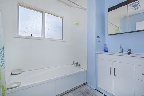 Photo of property in 16 Friendship Place, Onerahi, Whangarei, 0110