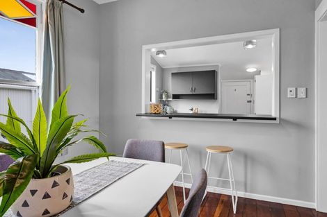 Photo of property in 16a Sunnyvale Street, Bell Block, New Plymouth, 4312