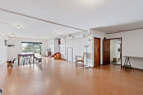 Photo of property in 9 Norwich Avenue, Spotswood, New Plymouth, 4310