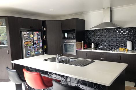 Photo of property in 10 Cate Road, Rototuna, Hamilton, 3210