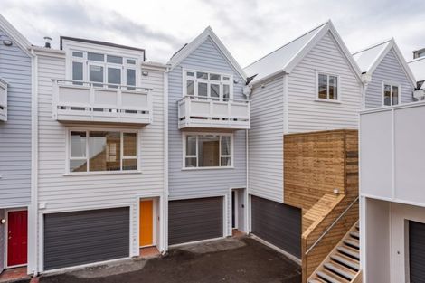Photo of property in Pirie Street Townhouses, 20/35u Pirie Street, Mount Victoria, Wellington, 6011
