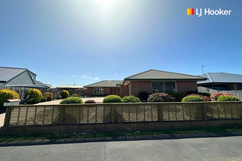 Photo of property in 139 Hagart-alexander Drive, Mosgiel, 9024