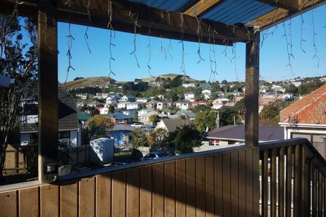 Photo of property in 33a Bracken Road, Paparangi, Wellington, 6037