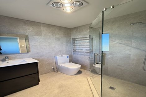 Photo of property in 8 Kapeta Lane, Karaka, 2113
