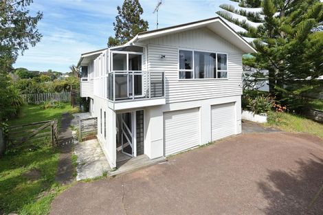 Photo of property in 40 Glamorgan Drive, Torbay, Auckland, 0630