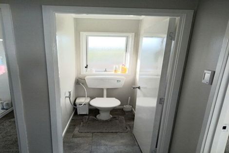 Photo of property in 2/25 Tanoa Place, Glendene, Auckland, 0602
