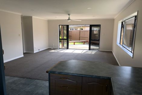 Photo of property in 76 Sovereign Drive, Papamoa Beach, Papamoa, 3118
