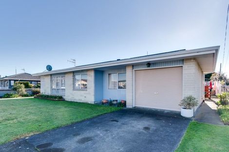 Photo of property in 1/20 Peddie Street, Taradale, Napier, 4112