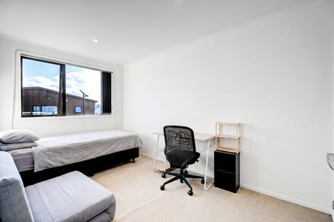 Photo of property in 14 Fordham Street, Beach Haven, Auckland, 0626