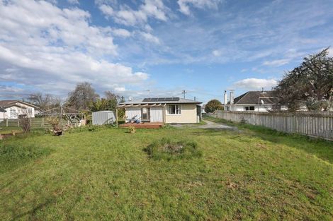 Photo of property in 11 Ngahina Street, Marton, 4710