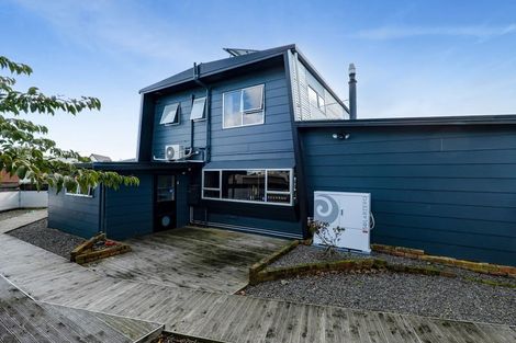 Photo of property in 52 Murray Avenue, Hawera, 4610