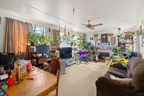 Photo of property in 134 Main Street, Greytown, 5712