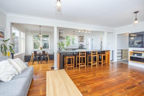 Photo of property in 6 Ross View Terrace, Dinsdale, Hamilton, 3204