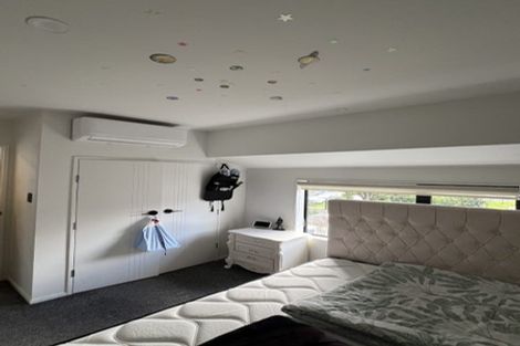 Photo of property in 1/72 Tiraumea Drive, Pakuranga, Auckland, 2010