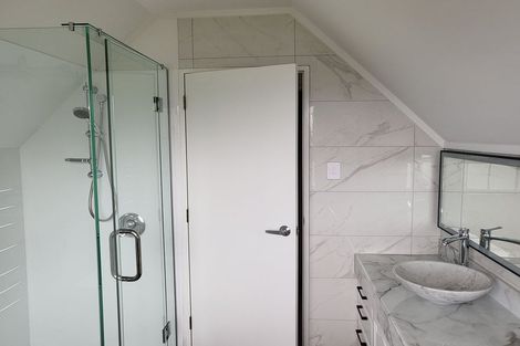 Photo of property in 30 Satara Crescent, Khandallah, Wellington, 6035