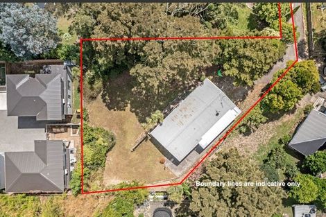 Photo of property in 80 Awaruku Road, Torbay, Auckland, 0630