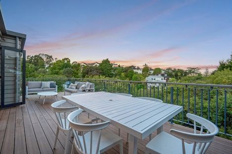 Photo of property in 1/20a Rawene Road, Birkenhead, Auckland, 0626