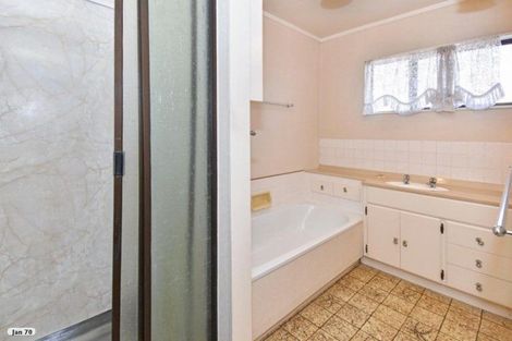 Photo of property in 9 Brynbela Court, Papakura, 2110