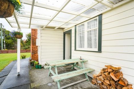 Photo of property in 37 Station Road, Marton, 4710