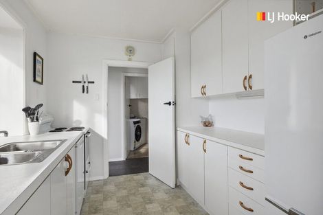 Photo of property in 43 Shandon Road, Vauxhall, Dunedin, 9013