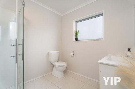 Photo of property in 16 Havana Rise, Grenada Village, Wellington, 6037
