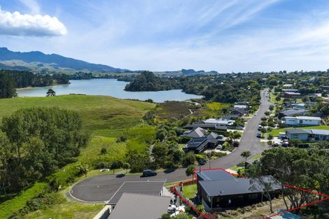 Photo of property in 36 Robertson Street, Raglan, 3225