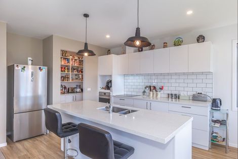 Photo of property in 5 Oak Place, Levin, 5510