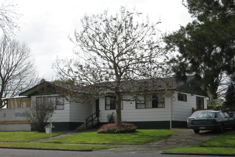 Photo of property in 2 Fairdale Avenue, Red Hill, Papakura, 2110