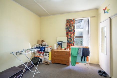 Photo of property in 240 Princes Street, Strathern, Invercargill, 9812