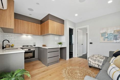 Photo of property in 17 Minerva Avenue, Helensville, 0800