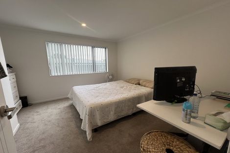 Photo of property in 1c Deering Place, Papatoetoe, Auckland, 2025