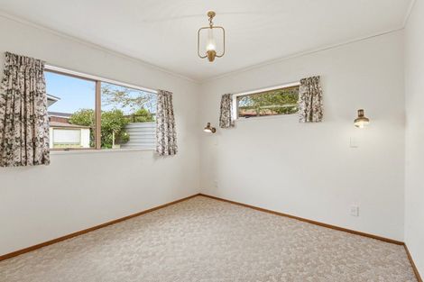 Photo of property in 47 Parkes Avenue, Saint Johns Hill, Whanganui, 4501