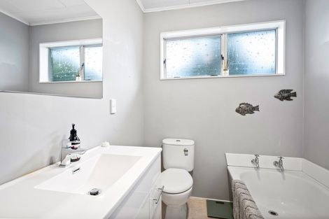 Photo of property in 27f2- Miro Street, Trentham, Upper Hutt, 5018