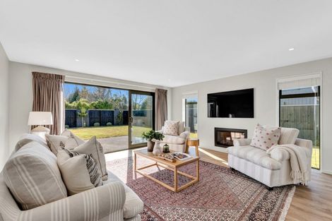 Photo of property in 16 Eleanor Lane, Casebrook, Christchurch, 8051