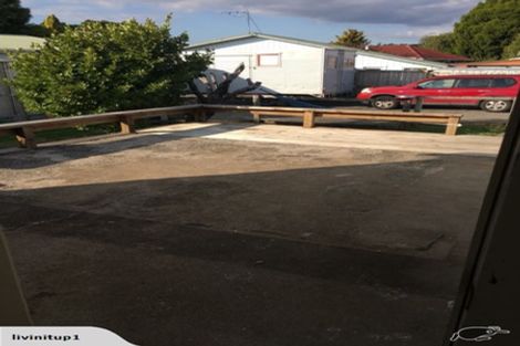Photo of property in 98 Settlement Road, Papakura, 2110