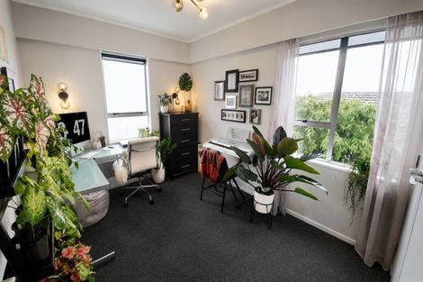 Photo of property in 178 Orangi Kaupapa Road, Northland, Wellington, 6012