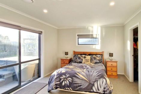 Photo of property in 20 Snappers Lane, Foxton Beach, Foxton, 4815