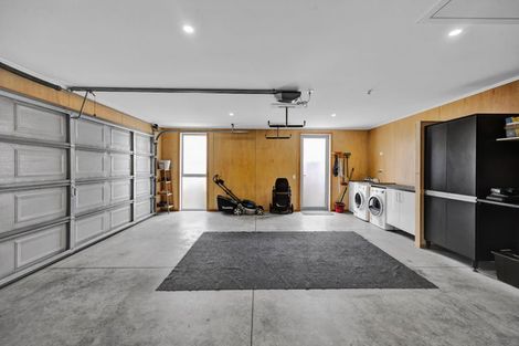 Photo of property in 1a Carrington Street, Inglewood, 4330
