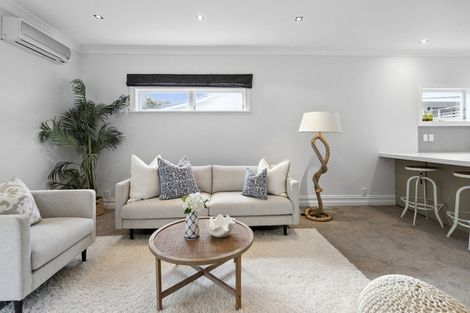 Photo of property in 41 Cluny Road, Plimmerton, Porirua, 5026