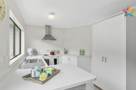 Photo of property in 33 Godley Street, Waterloo, Lower Hutt, 5011