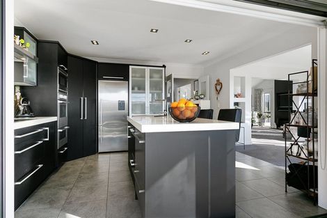 Photo of property in 15 Naomi Place, Cambridge, 3434