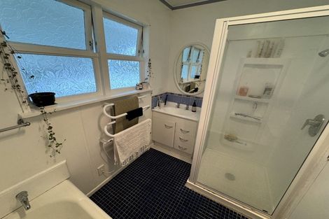 Photo of property in 17 Von Dadelszen Place, Havelock North, 4130