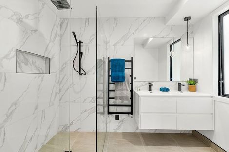 Photo of property in 13 Pacific View, Whitby, Porirua, 5024