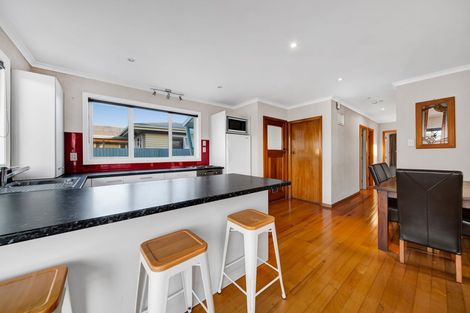 Photo of property in 62 Reid Avenue, Hawera, 4610