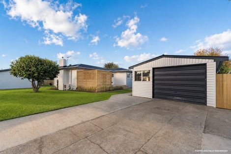 Photo of property in 18 Ashford Avenue, Hokowhitu, Palmerston North, 4410