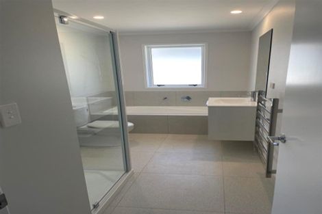 Photo of property in 22 Rongomai Street, Helensville, 0800